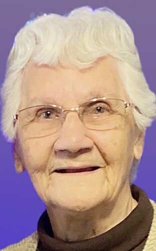 Shirley G. (Vandrew) Snyder